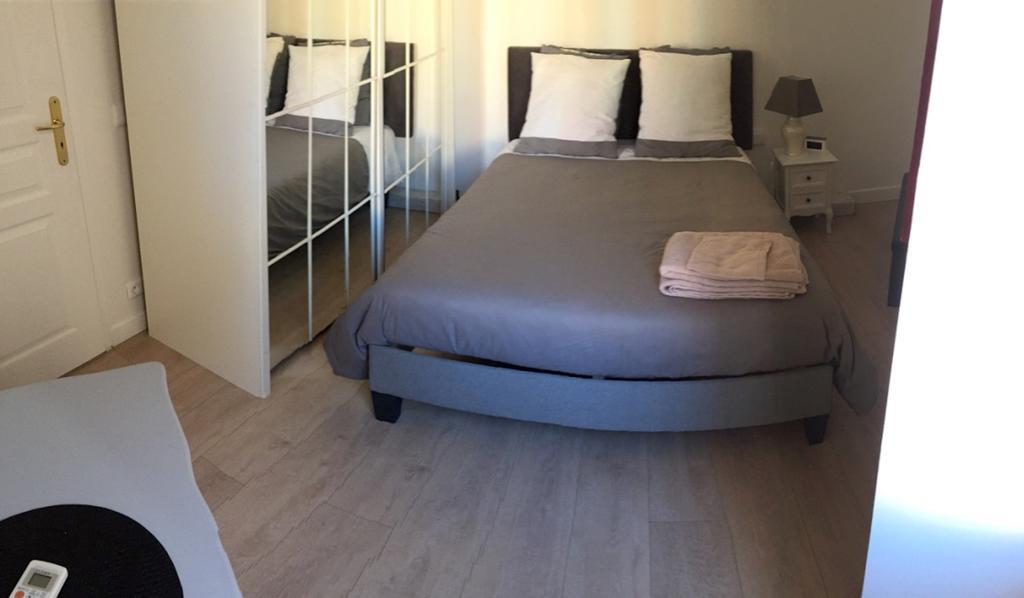 2 Bedrooms Appartement In Central Location On The Famous Place Massena Nizza Esterno foto