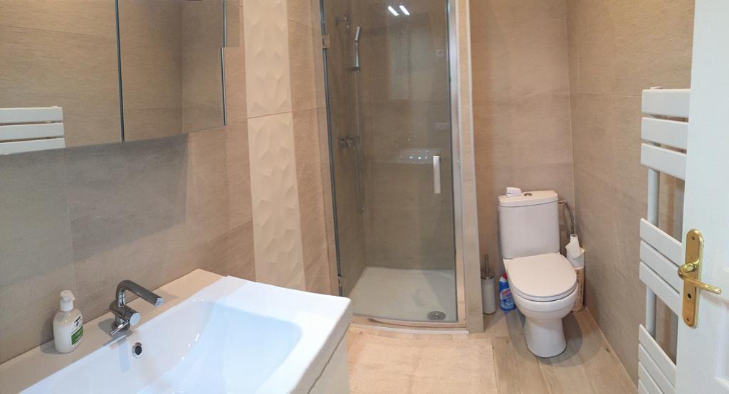 2 Bedrooms Appartement In Central Location On The Famous Place Massena Nizza Esterno foto